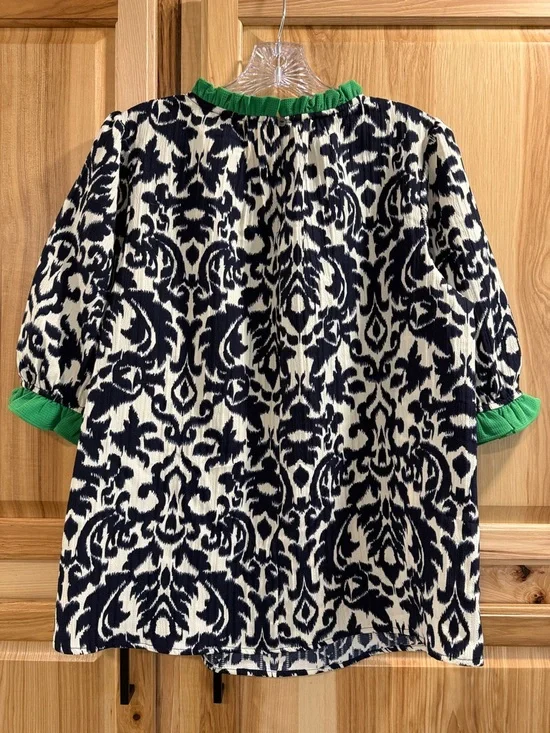 Voy Coastal Navy White Green Patterned Top with Ruffle Trim Short Sleeves Sz M - Picture 4 of 8